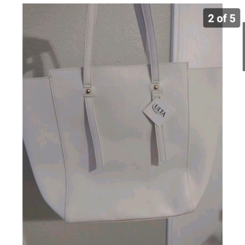 Ivory Ulta Carry All bag